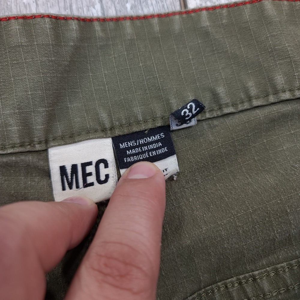 MEC Cargo Pants Mens 32 Green Ripstop Organic Cotton Elastic Hiking Utility - Picture 6 of 8